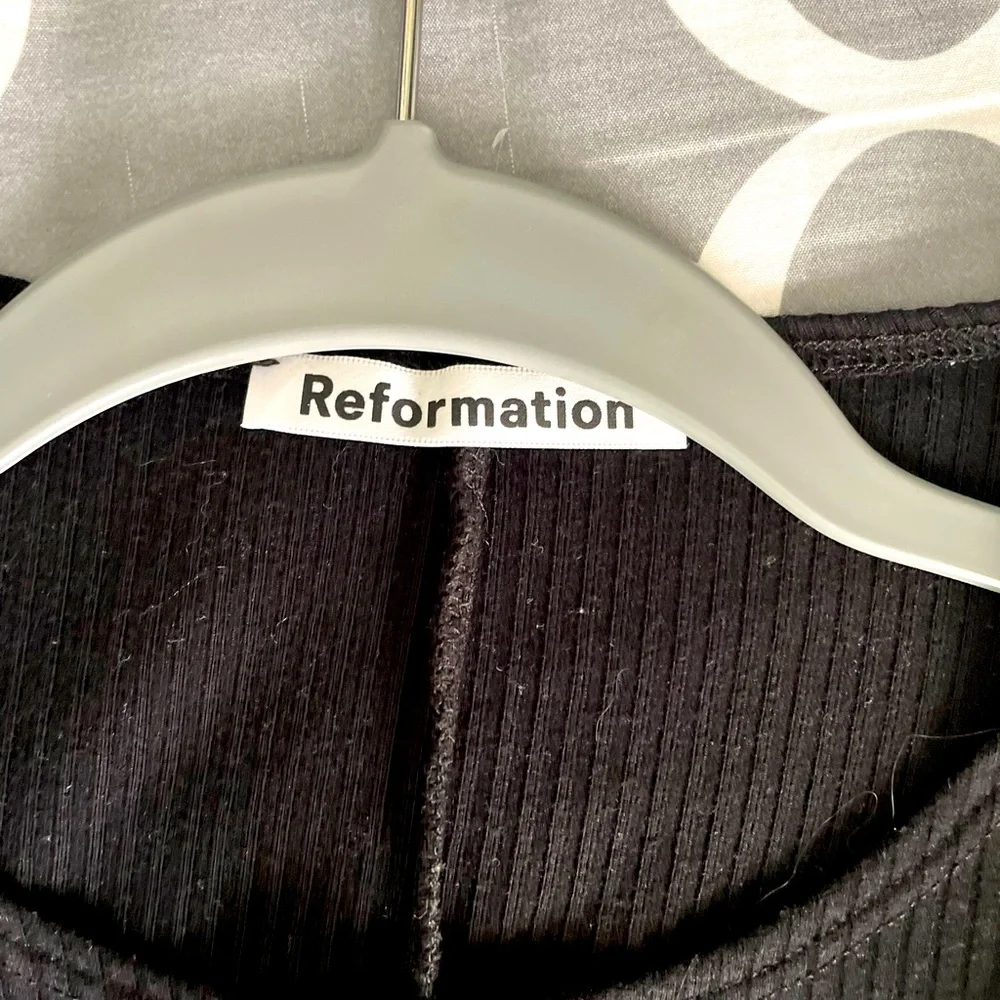 Reformation dress - Picture 2 of 4